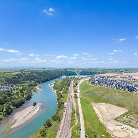 Cozy Rockland Park Unit+Parking Appartement YYC Buitenkant foto