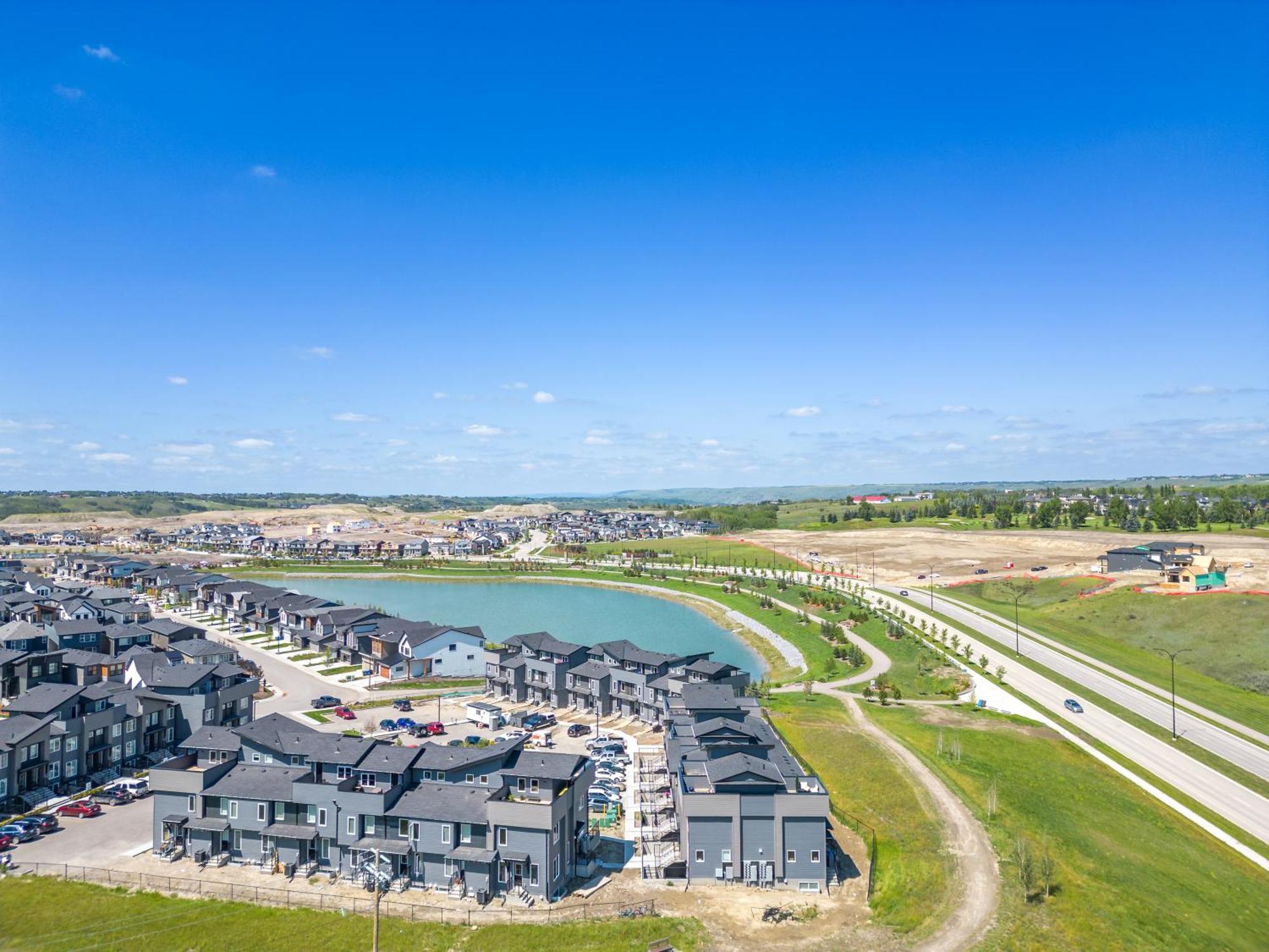 Cozy Rockland Park Unit+Parking Appartement YYC Buitenkant foto